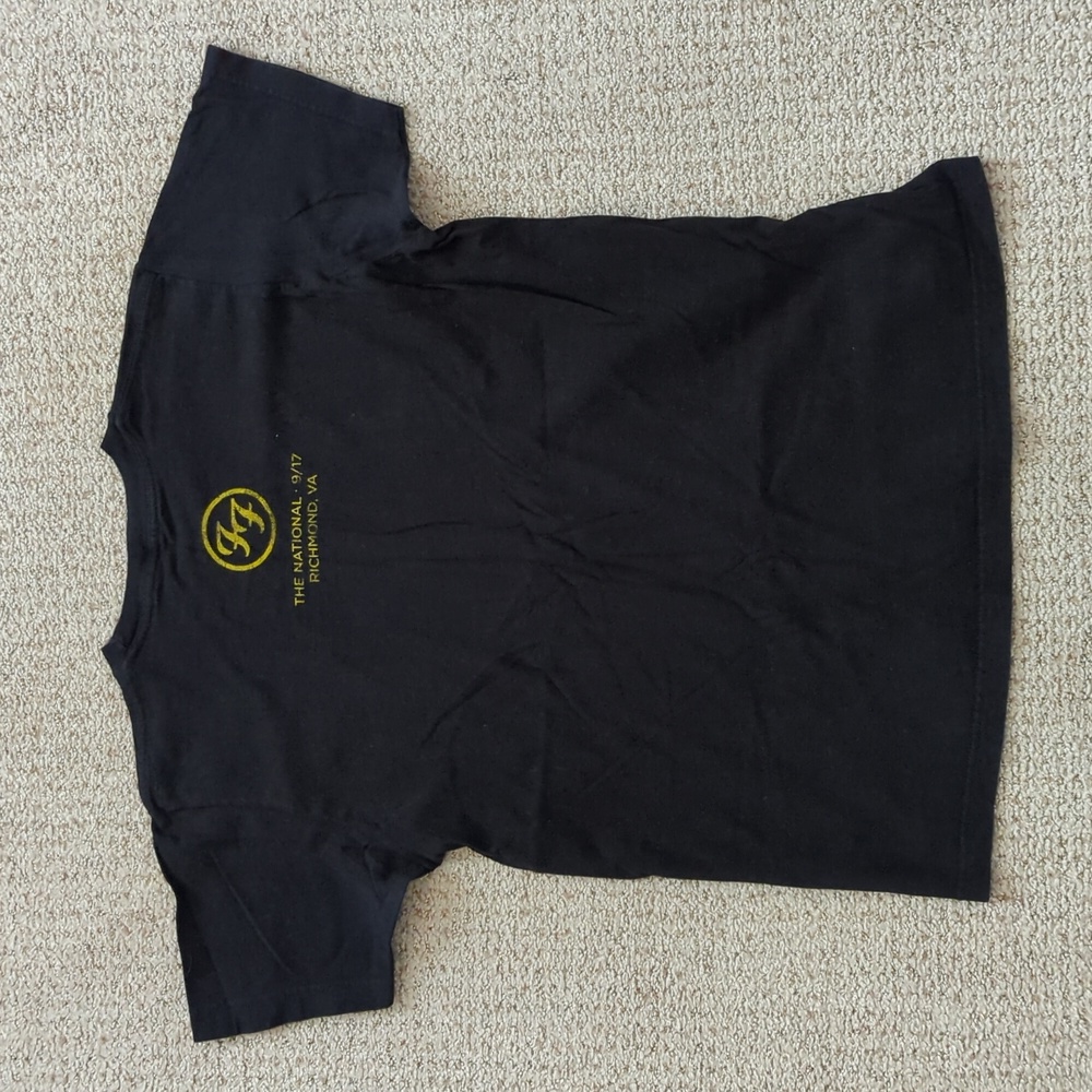 Foo fighters concert shirt - Picture 3 of 3